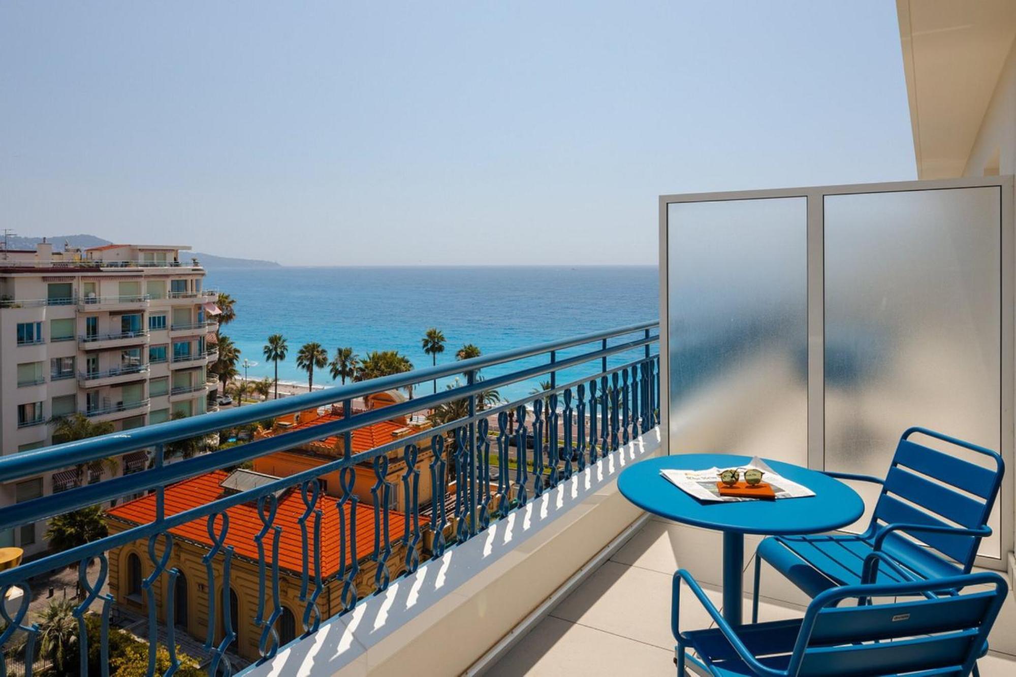 Habitación Doble con balcón y vistas al mar